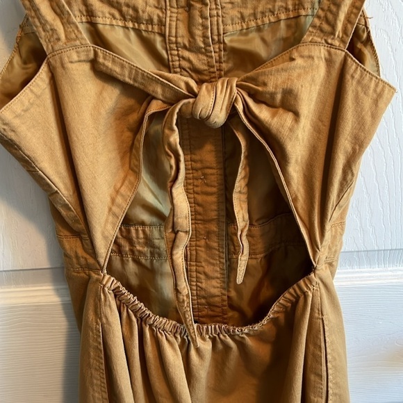 Oat dress size S.  Bow Back Flounce Dress - Picture 5 of 7